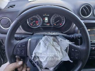 Suzuki Vitara  picture 17