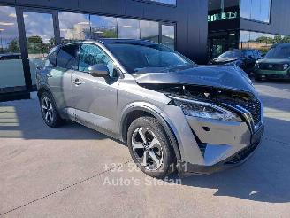 krockskadad bil auto Nissan Qashqai  2023/7