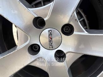Renault Clio IV GRANDTOUR picture 14