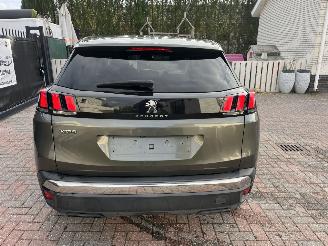 Unfallwagen Peugeot 3008 1,2 BENZINE 131,PS  ALLURE 2019/4