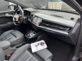 Audi Q4 SPORT-BACK PANORAMADACH S-LINE picture 14