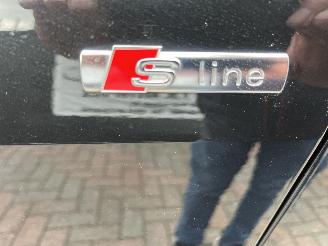 Audi Q4 SPORT-BACK PANORAMADACH S-LINE picture 9