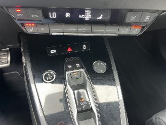 Audi Q4 SPORT-BACK PANORAMADACH S-LINE picture 21