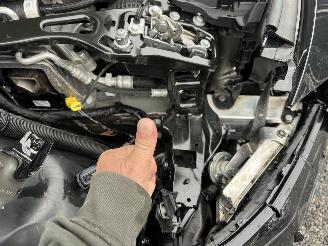 BMW 1-serie M-PAKKET  -- AUTOMATIC picture 11