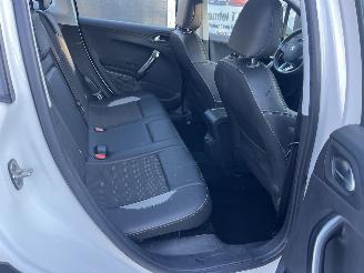 Peugeot 2008 1,2 BENZINE 110,PS AUTOMATIK picture 17