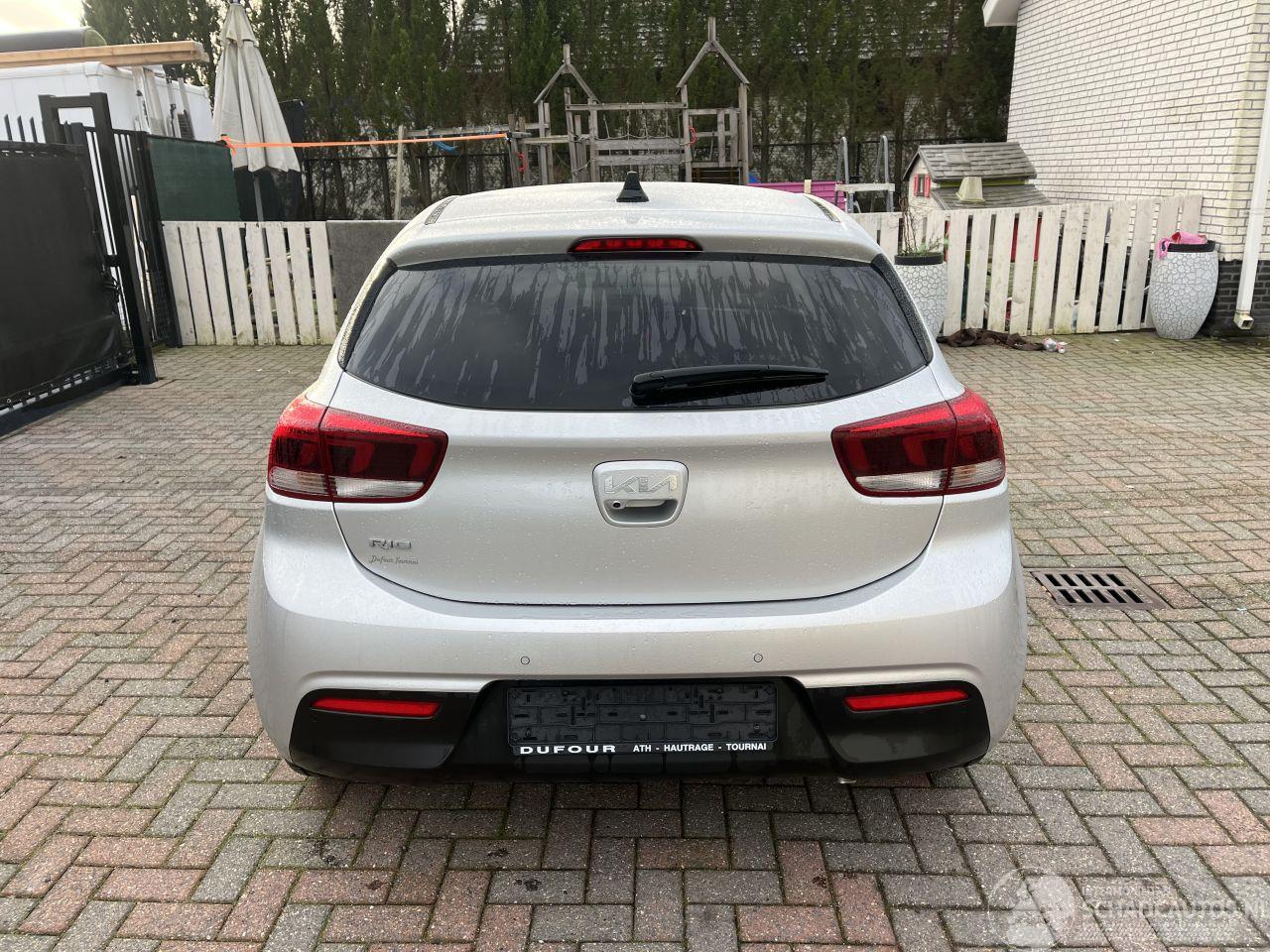 Kia Rio BENZINE - AUTOMATIC