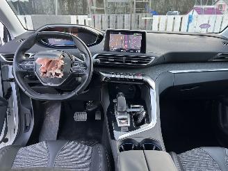 Peugeot 3008 BENZINE - AUTOMATIC picture 19