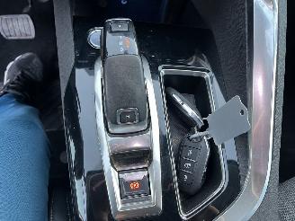 Peugeot 3008 BENZINE - AUTOMATIC picture 22