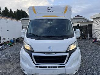 skadebil auto Peugeot Boxer THEAULT PROTEO  PFERDE 2015/6