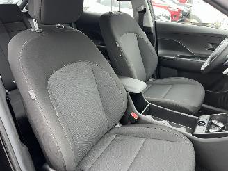 Hyundai Kona 1,6 BENZINE - 1,6 HYBRIDE picture 14