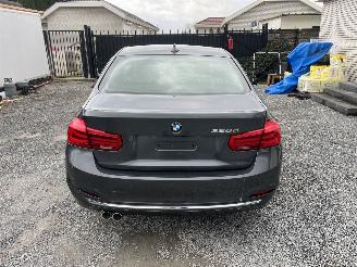 krockskadad bil auto BMW 3-serie 320.D AUTOMATIC - LUXURY 2016/4