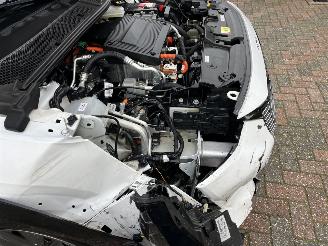 Peugeot 208 ELEKTRO NAVI - KLIMATRONIK picture 11