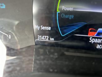 Renault Clio Intens E-TECH HYBRIDE picture 22