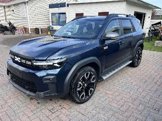 Schadeauto Dacia Bigster HYBRIDE - BENZINE - AUTOMATIC 2025/9