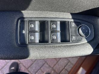 Renault Captur E-TECH HYBRIDE - AUTOMATIC picture 24