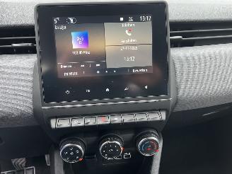 Renault Clio BENZINE - CAR DRIVE picture 22
