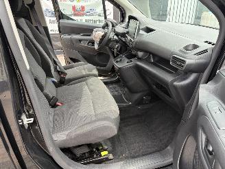 Peugeot Partner 1,5 HDI - 131,PS AUTOMATIC picture 21