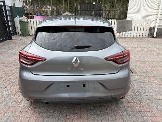 Voiture accidenté Renault Clio 1,5 DCI - CLIMA 2023/2