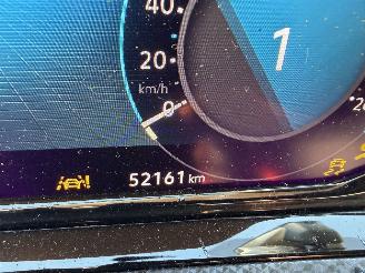Volkswagen Golf BENZINE UNITED picture 25