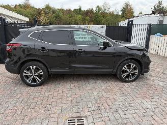 Nissan Qashqai AUTOMATIC -- DIESEL picture 6