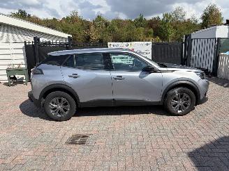 Peugeot 2008 BENZINE  -- KLIMATRONIK -- NAVI picture 4