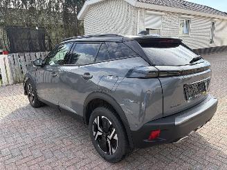Peugeot 2008 GT-LINE -- AUTOMATIC picture 4