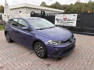 krockskadad bil auto Volkswagen Polo BENZINE -- KLIMATRONIK 2025/3