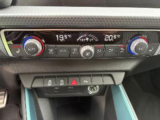Audi A1 AUTOMATIC -- SPORT picture 22