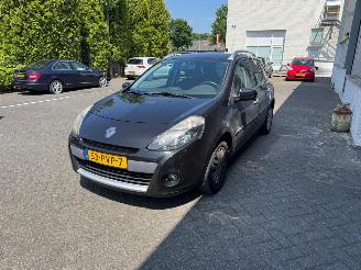Coche accidentado Renault Clio 1.2Tce Collection Rijdbaar 103PK!! 2011/4