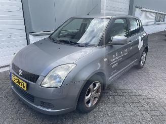 Vaurioauto  passenger cars Suzuki Swift 1.3 GLS AIRCO 2006/1