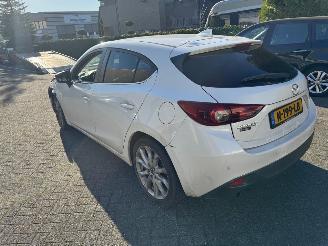 Mazda 3 2.0 GT-M picture 4