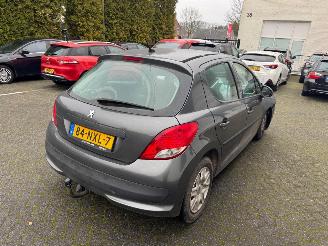 Peugeot 207 1.4 Vti Xline picture 4