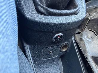 Ford Fiesta 1.4 Titanium LPG/BENZINE picture 25