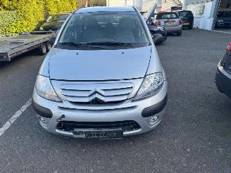 Citroën C3 1.4i Ligne Prestige picture 5