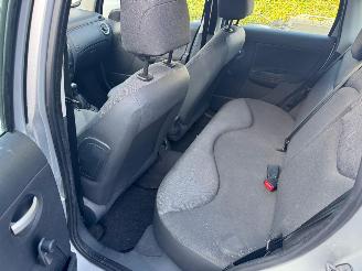 Citroën C3 1.4i Ligne Prestige picture 10