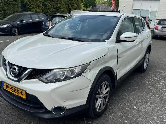  Nissan Qashqai 1.2 Acenta 2015/1