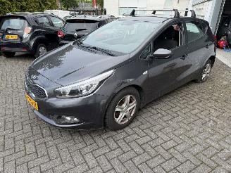  Kia Cee d 1.4 CVVT X-tra 2013/12
