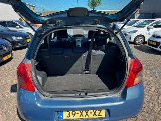 Toyota Yaris 1.3 VVTi Sol MMT picture 5