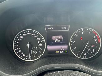 Mercedes B-klasse 180 Ambition picture 11