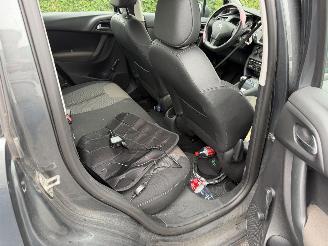 Citroën C3 1.2 VTi Tendance picture 9