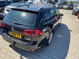 Volkswagen Golf 1.2 TSI Business Edition picture 5