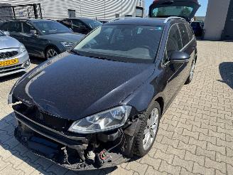 skadebil auto Volkswagen Golf 1.2 TSI Business Edition 2014/12