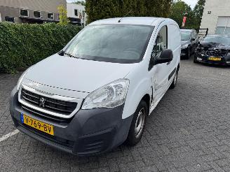 Avarii auto utilitare Peugeot Partner MARGE!!!!120 1.6 BlueHDi 75 L1 2016/12