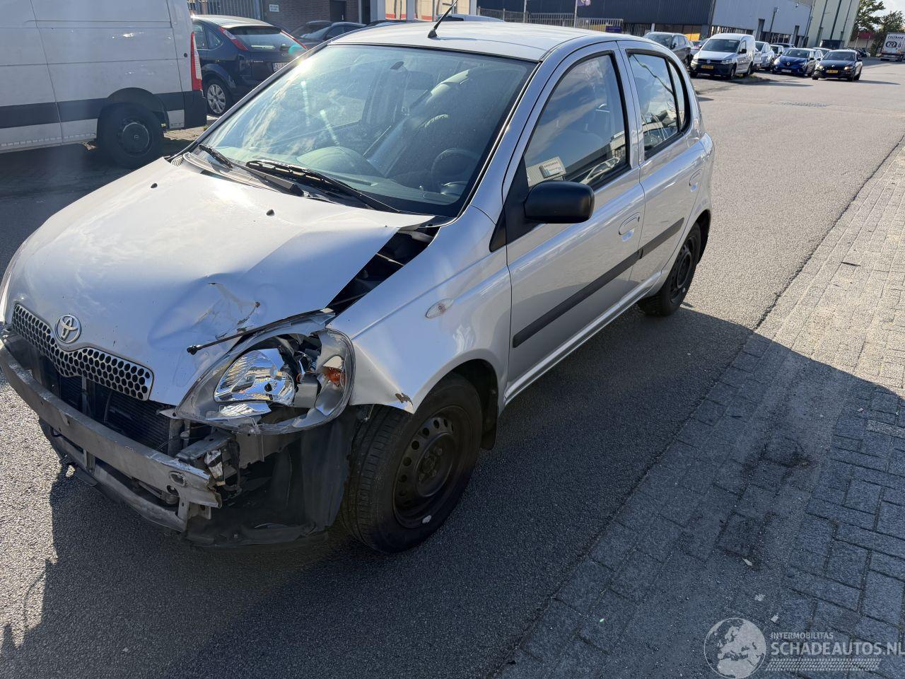 Toyota Yaris 1.3-16V VVT-i Sol AIRCO