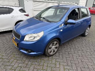 Vaurioauto  passenger cars Chevrolet Aveo 1.2 16V LS Airco 2010/8