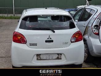 Uttjänta bilar auto Mitsubishi Space-star Space Star (A0), Hatchback, 2012 1.0 12V 2014/9