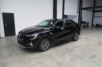 Unfallwagen Renault Arkana FULL HYBRID 2025/7