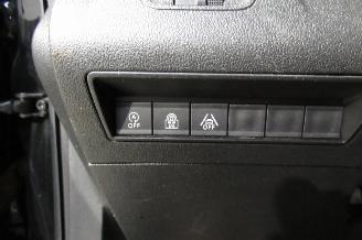 Peugeot Rifter ALLURE PACK picture 28