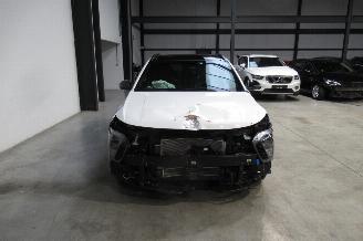 Hyundai Kona SUV picture 7