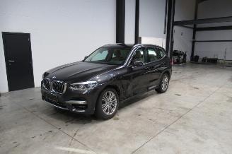 krockskadad bil auto BMW X3 X DRIVE 2021/8